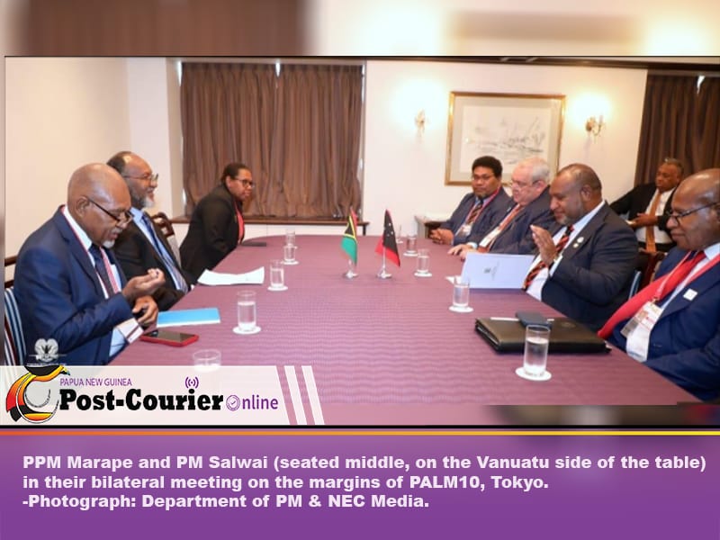 PM Salwai and PM Marabe in talks in Tokyo