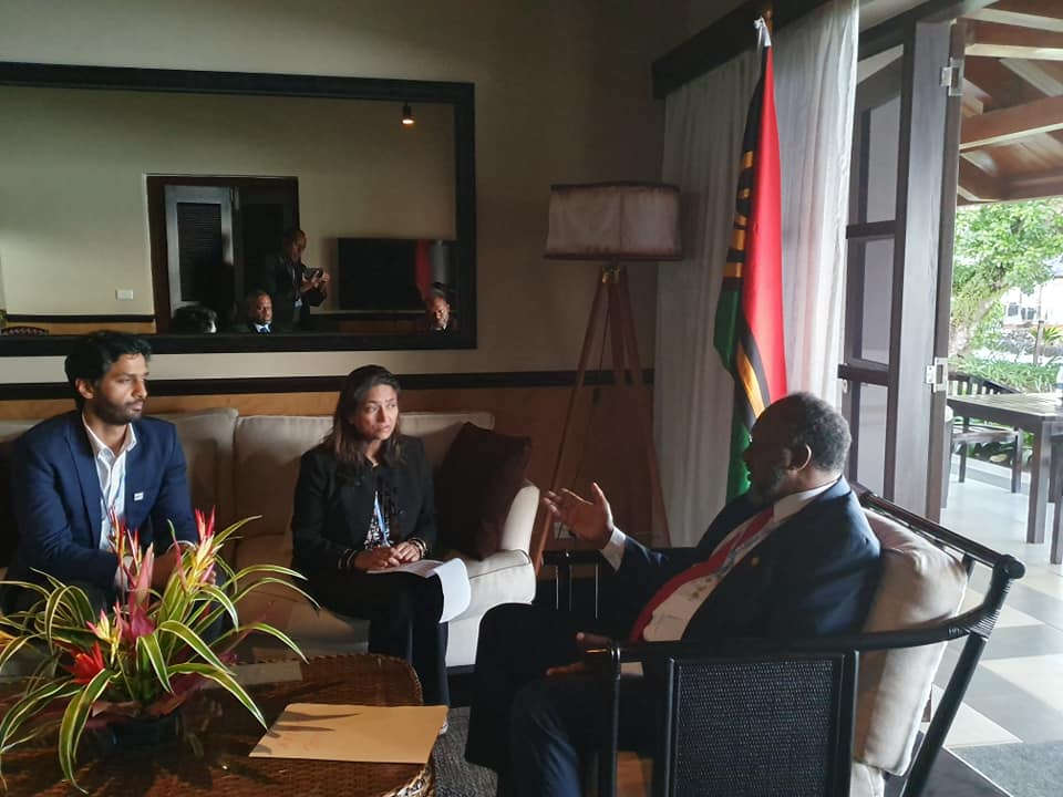 Pm Salwai i mit wetem tufala representative blong Facebook