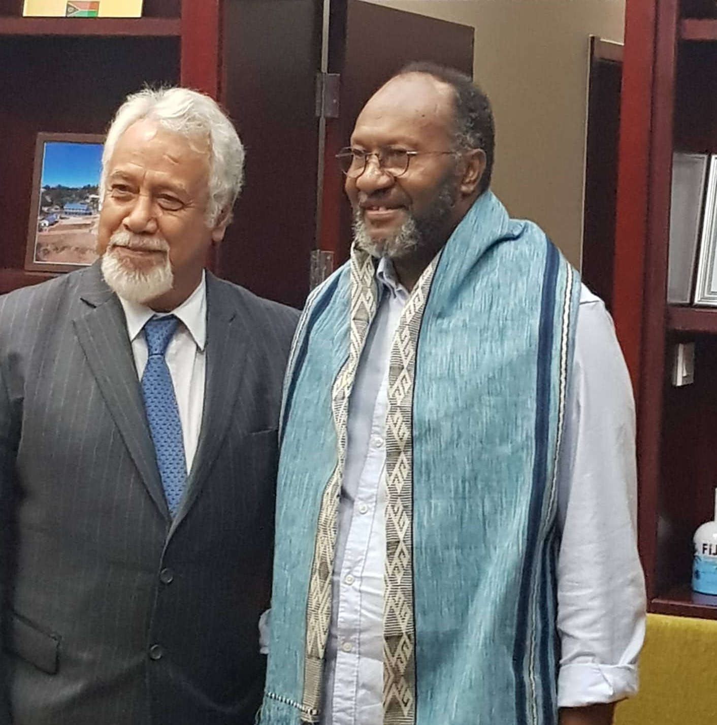 PM Salwai i meet wetem chief negociator blong maritime boundry