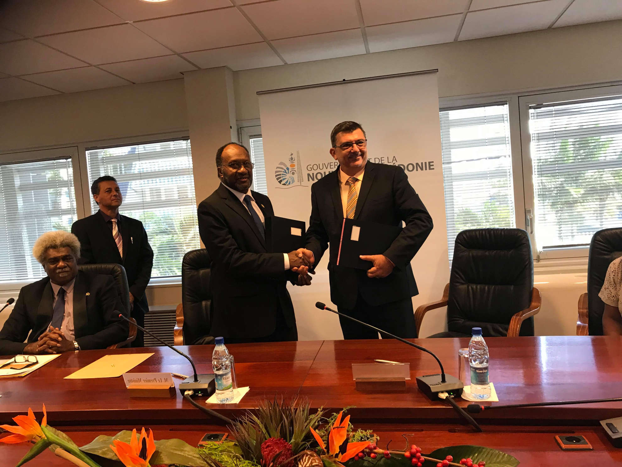 Convention de rétrocession relative au projet FICOL entre le Gouvernement du Vanuatu et le Gouvernement de Nouvelle-Calédonie