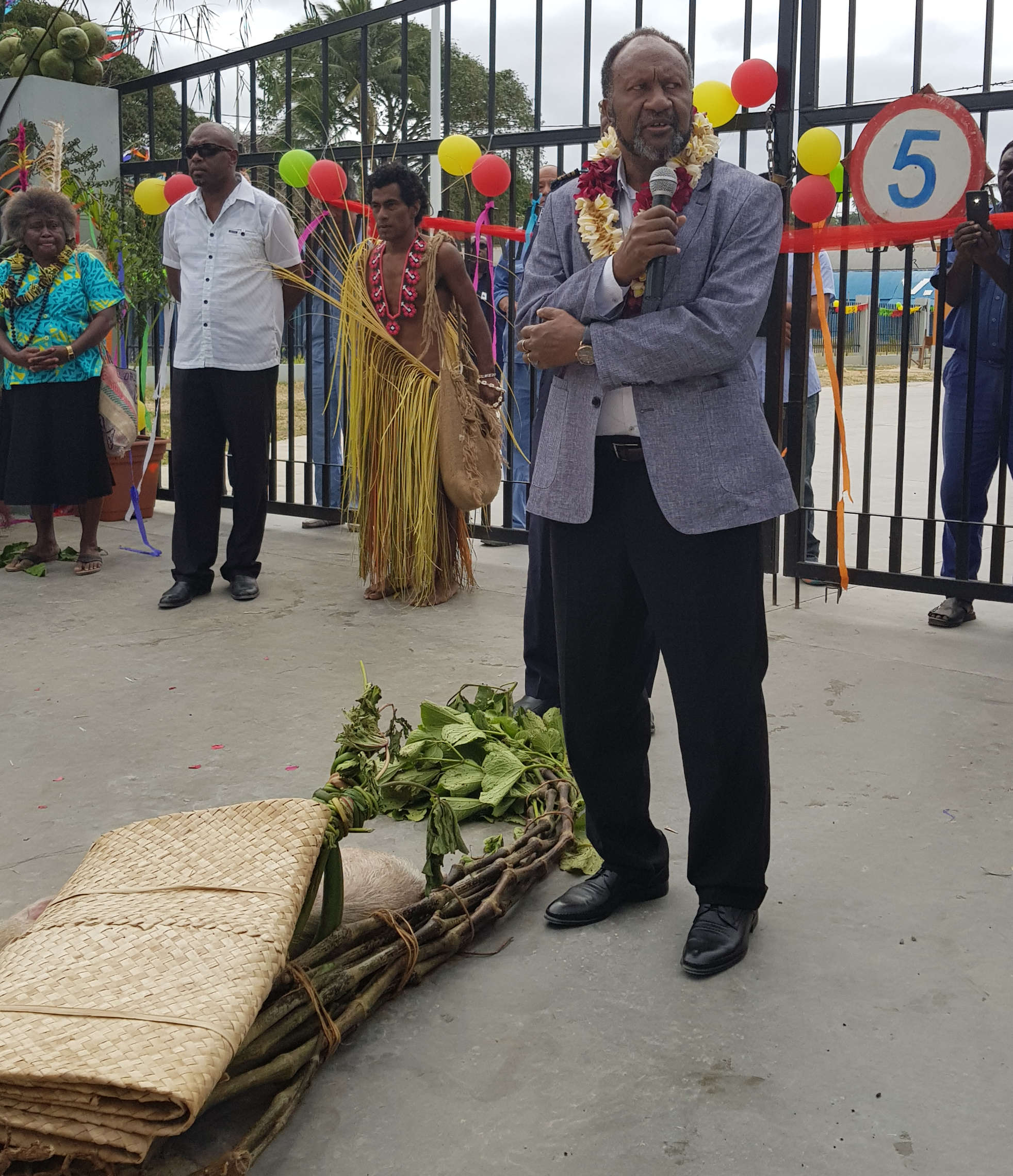 Le Premier ministre Salwai a remercié les gens de Sanma pour leurs terres